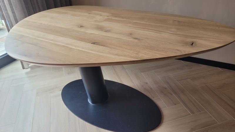 Eiken eettafel - Kiezel A - Sol metaal