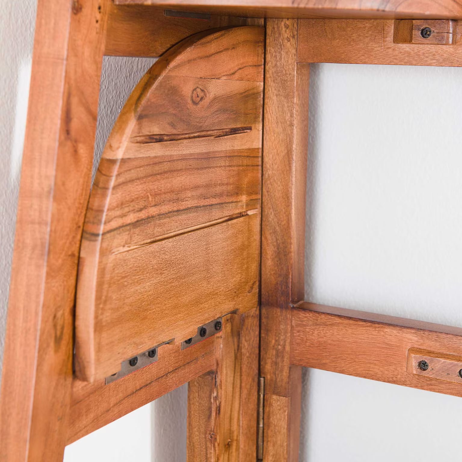 Hoekrek Angle / Massief acacia zand