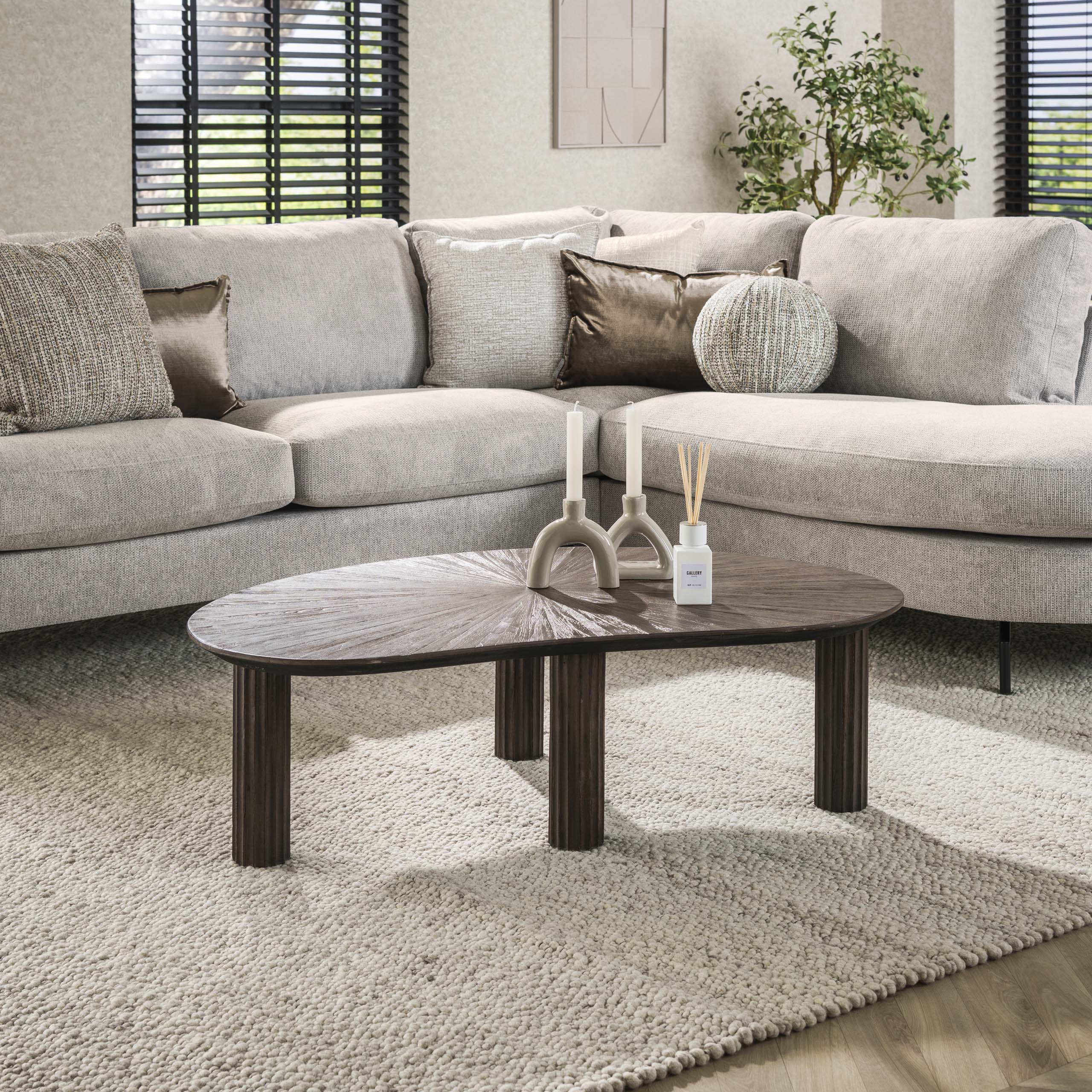 Salontafel Maya Teak niervormig 110