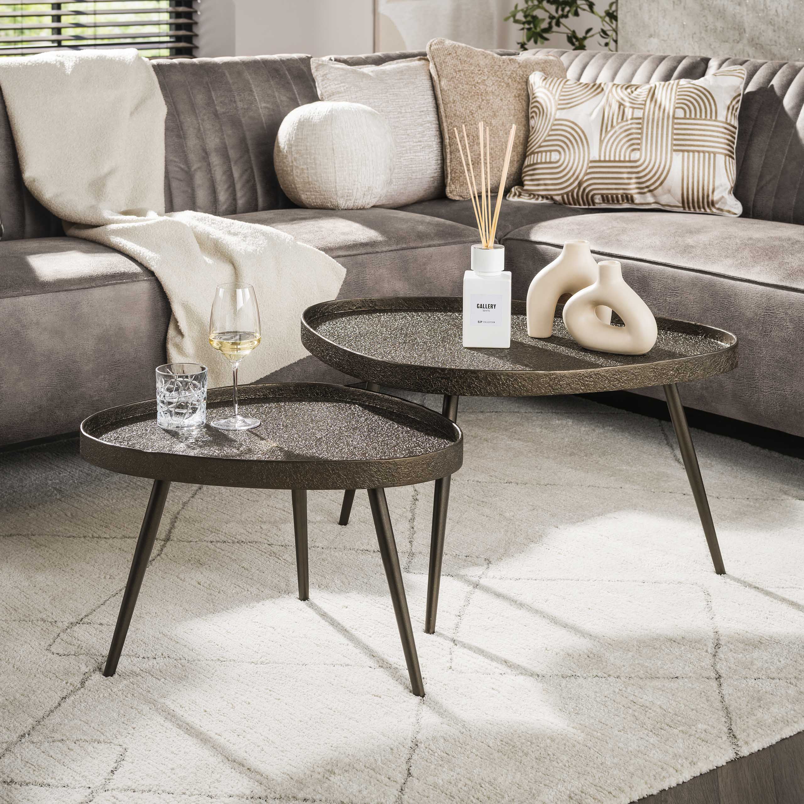 Couchtisch Contour dreieckig 2er-Set