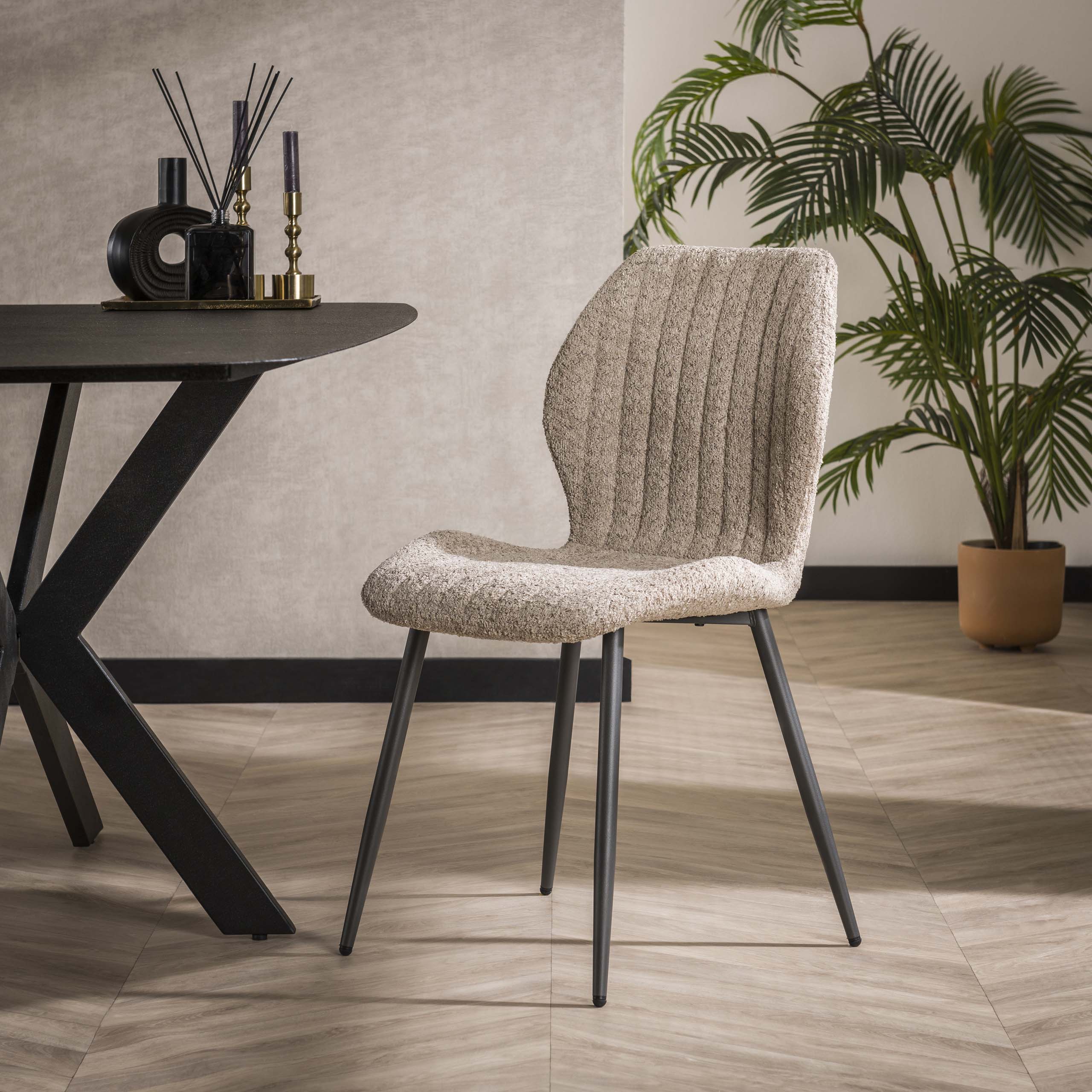 Stoel Linea VPE4 (4 stuks)