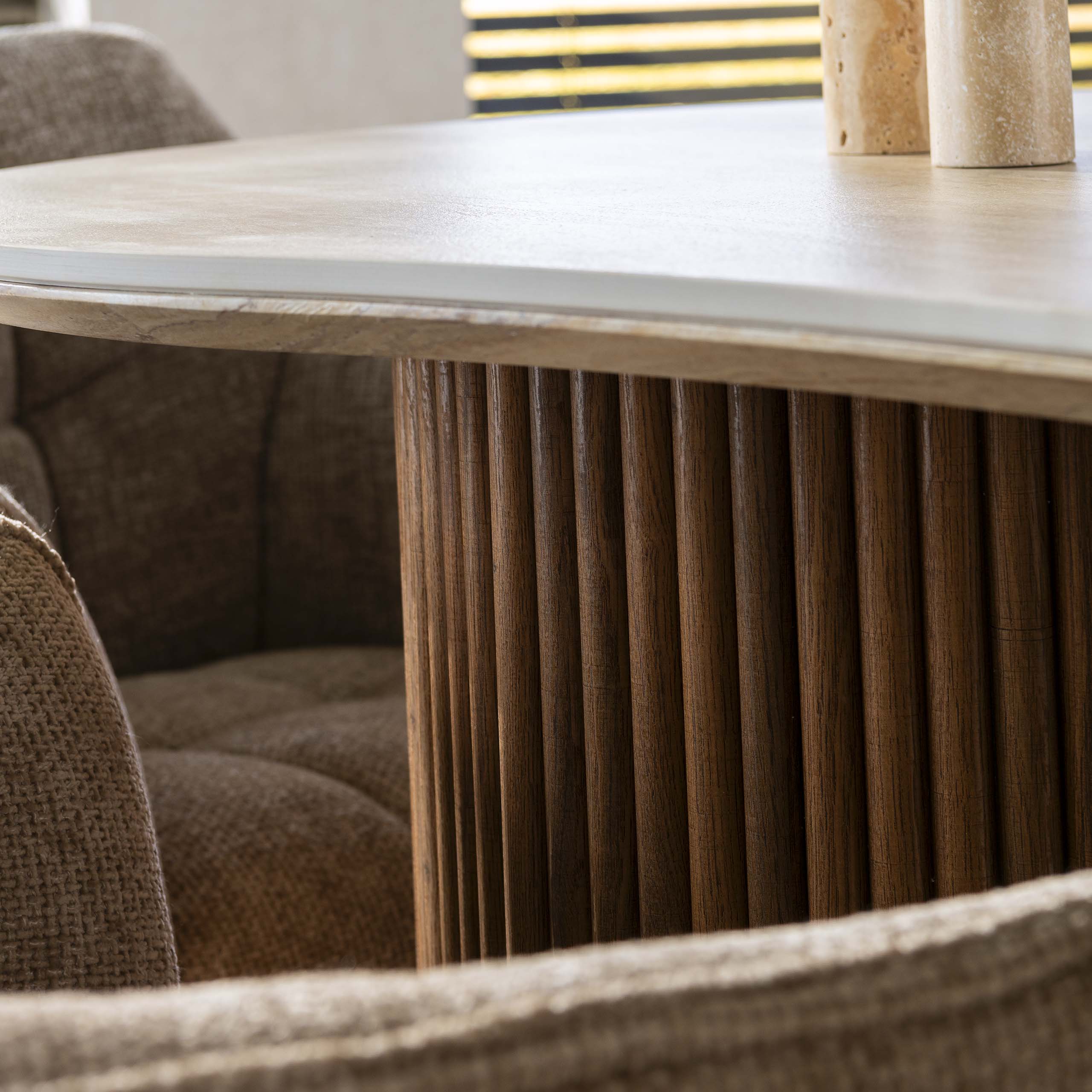 Eettafel Romano niervormig 215