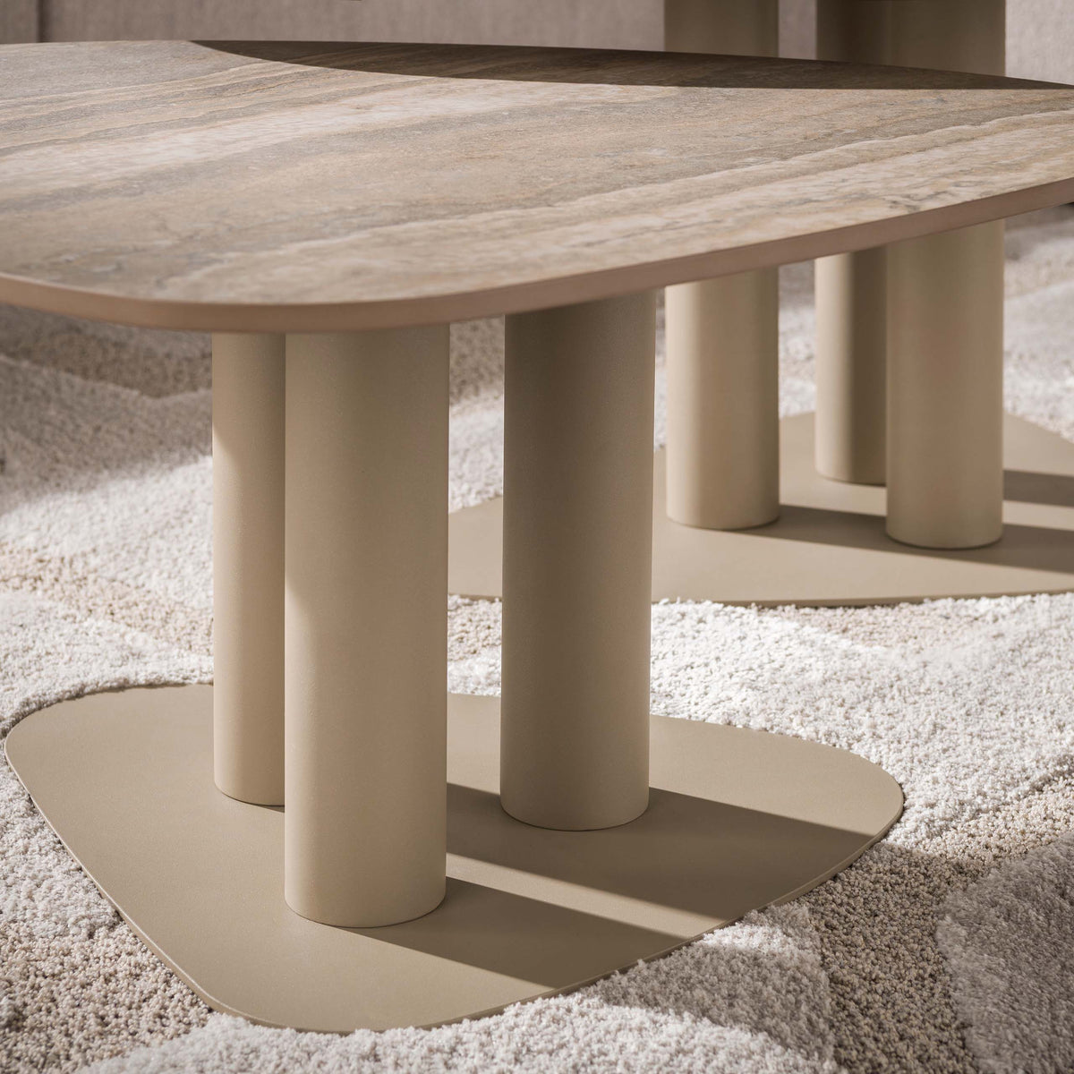 Salontafel Selvo driehoekig set/2