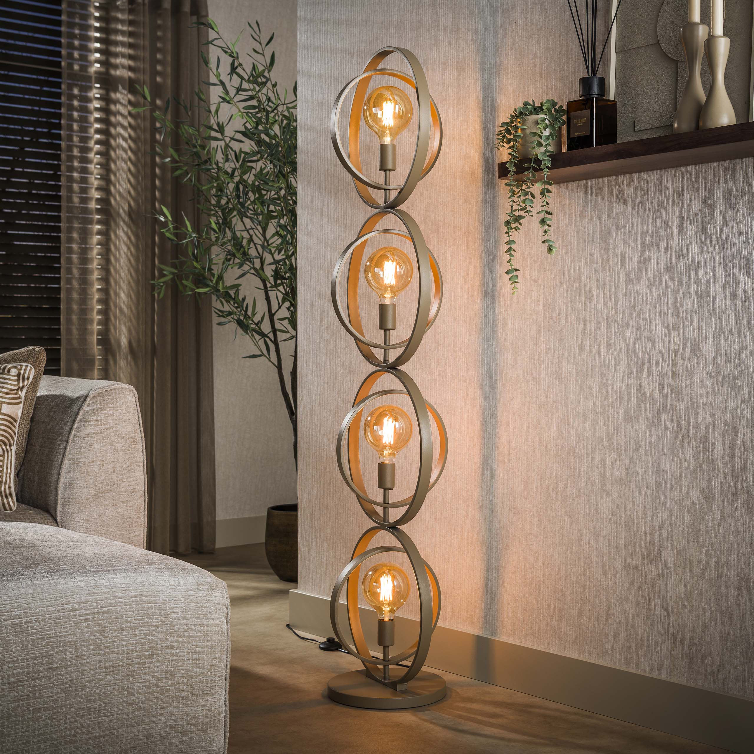 Vloerlamp Turn Around 4L
