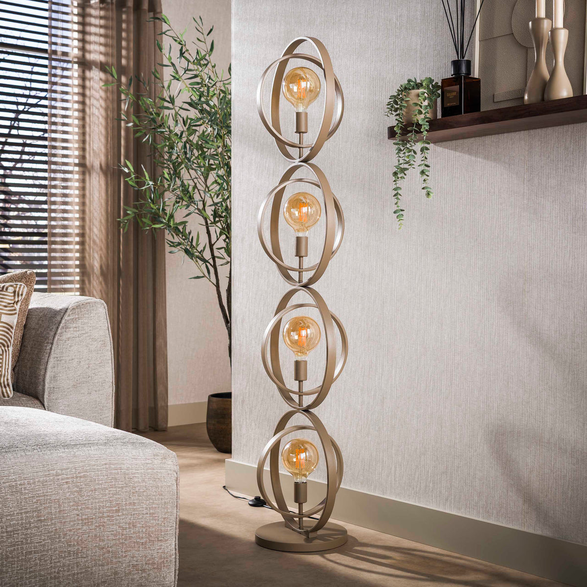 Vloerlamp Turn Around 4L