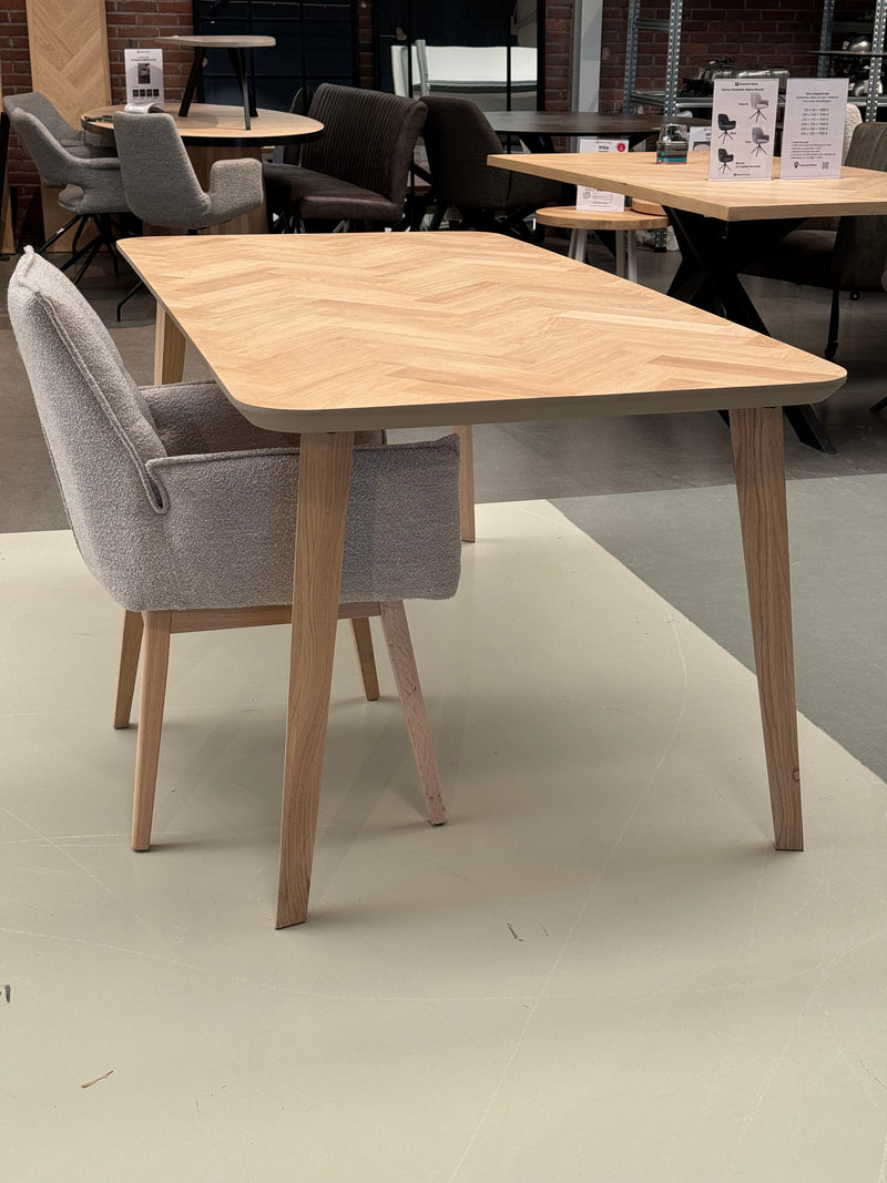 Showroom Den Haag
