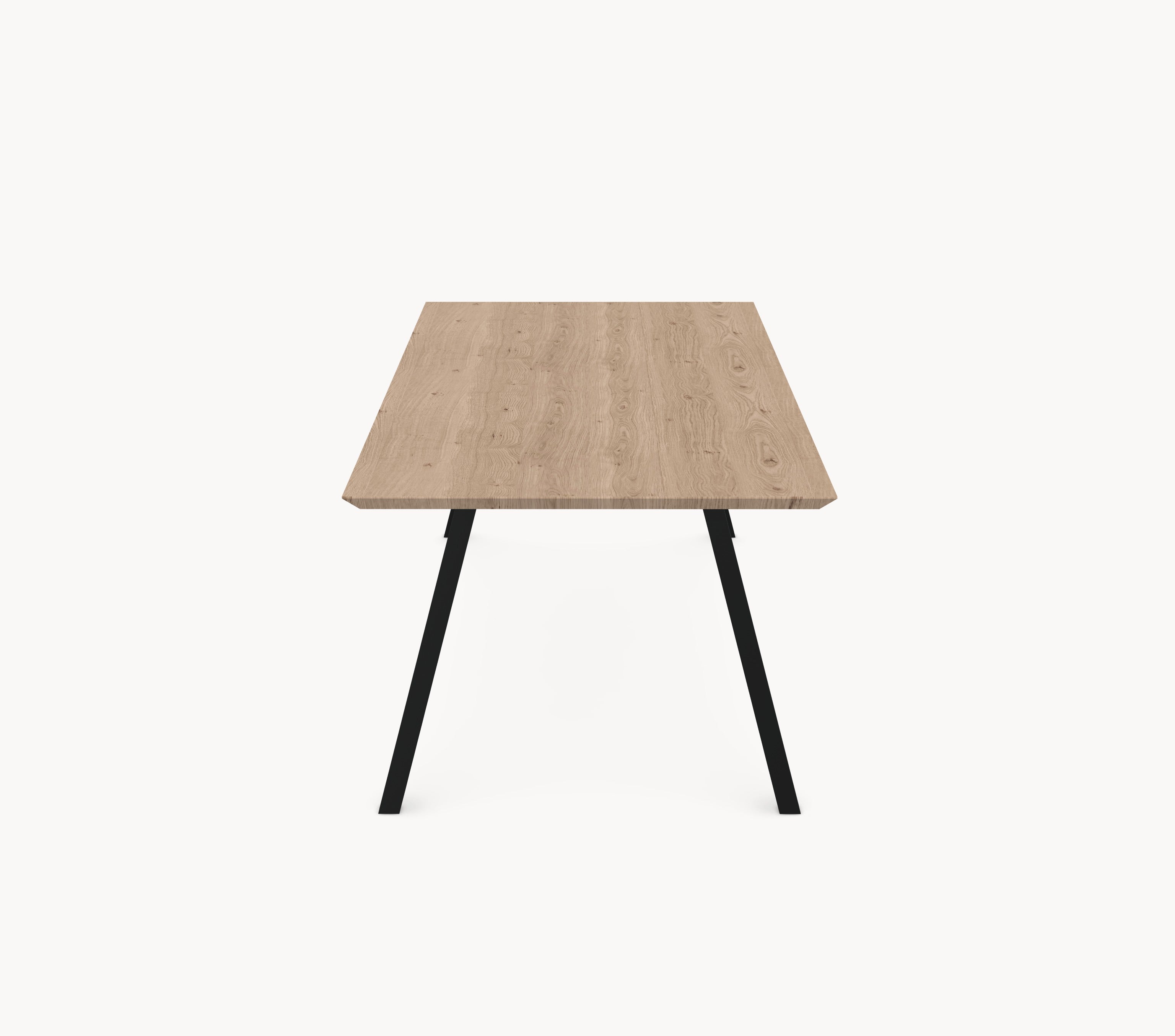 Eiken tafel - Recht - A angled onderstel sfeerbeeld 6 - Industrial Home