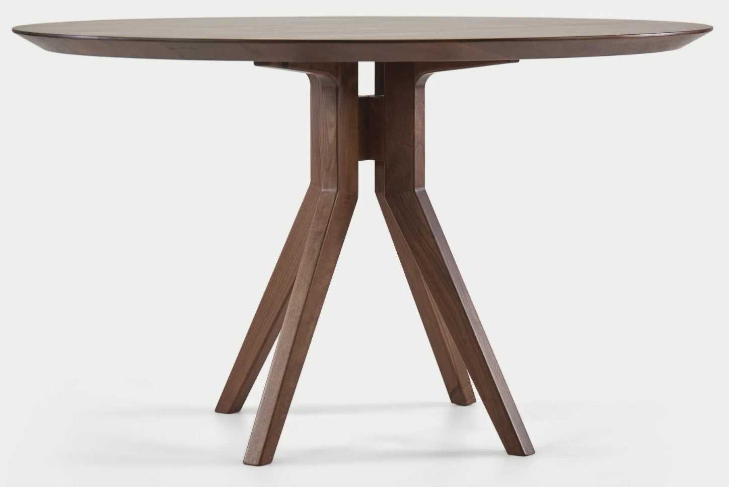 Walnoot houten eettafel - Rond - Amea walnoot onderstel