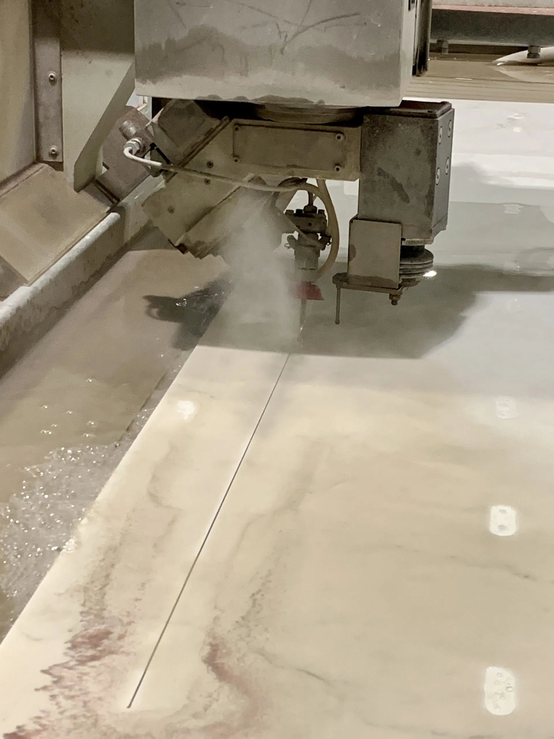 Keramiek Chianca Di Ostuni eettafel - Recht Radius - Matrix Twist (kan ook als tuintafel dienen) sfeerbeeld 7 - Industrial Home