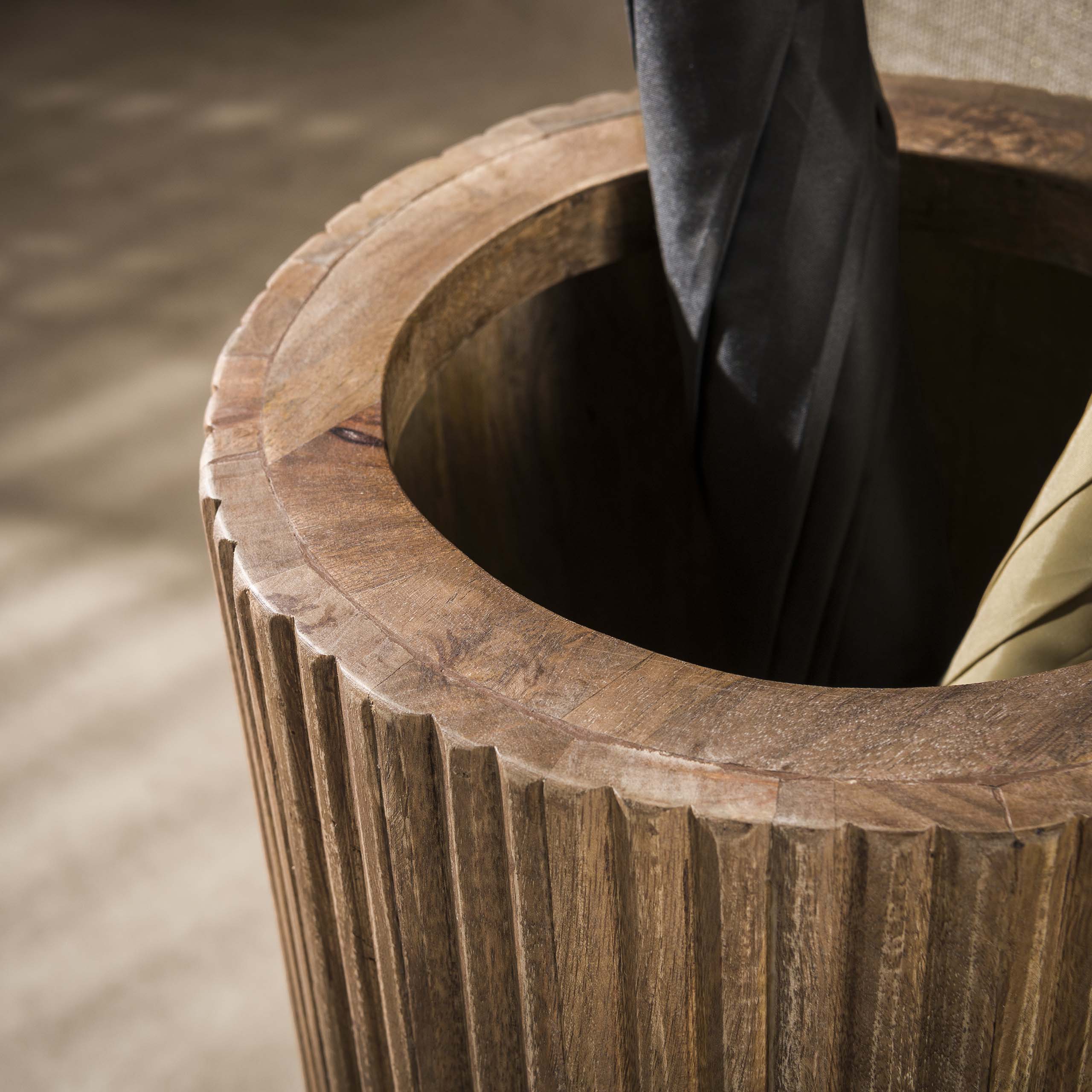 Paraplubak Wave flared