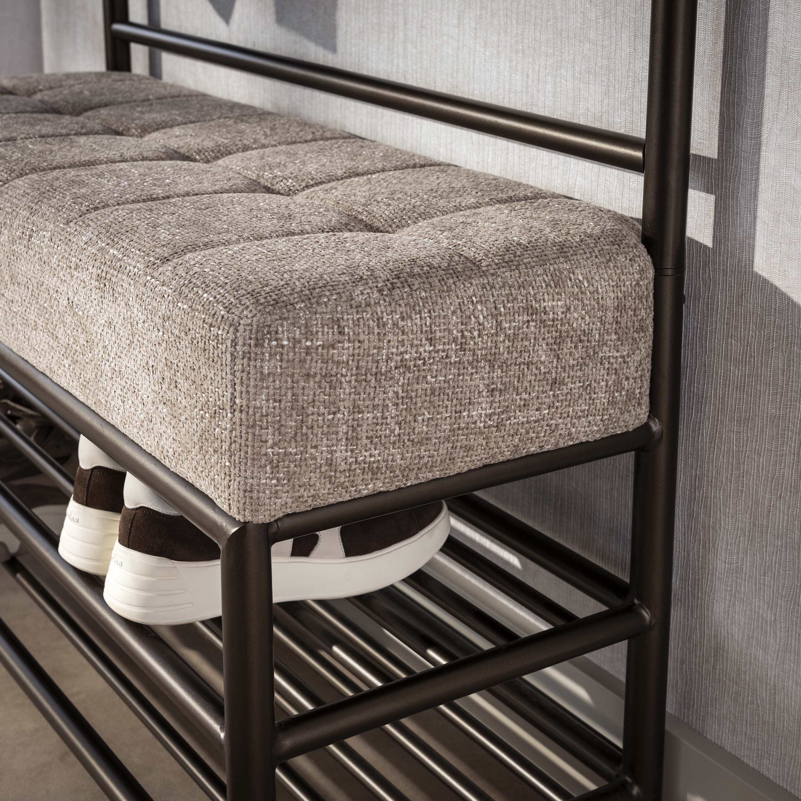 Garderobebank Luno 100