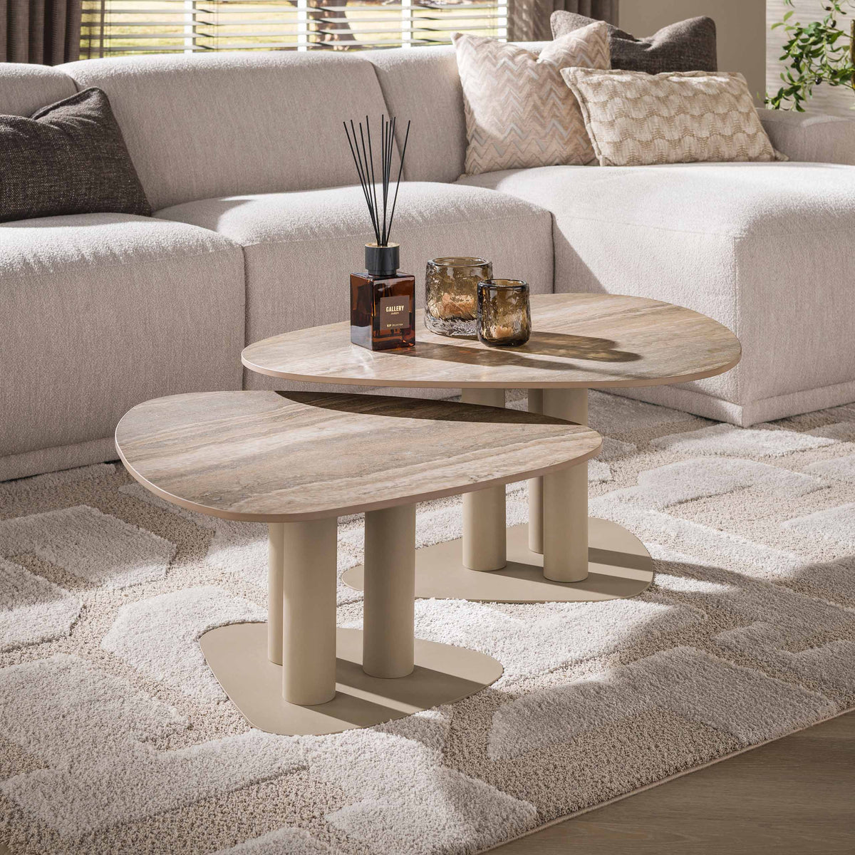 Salontafel Selvo driehoekig set/2
