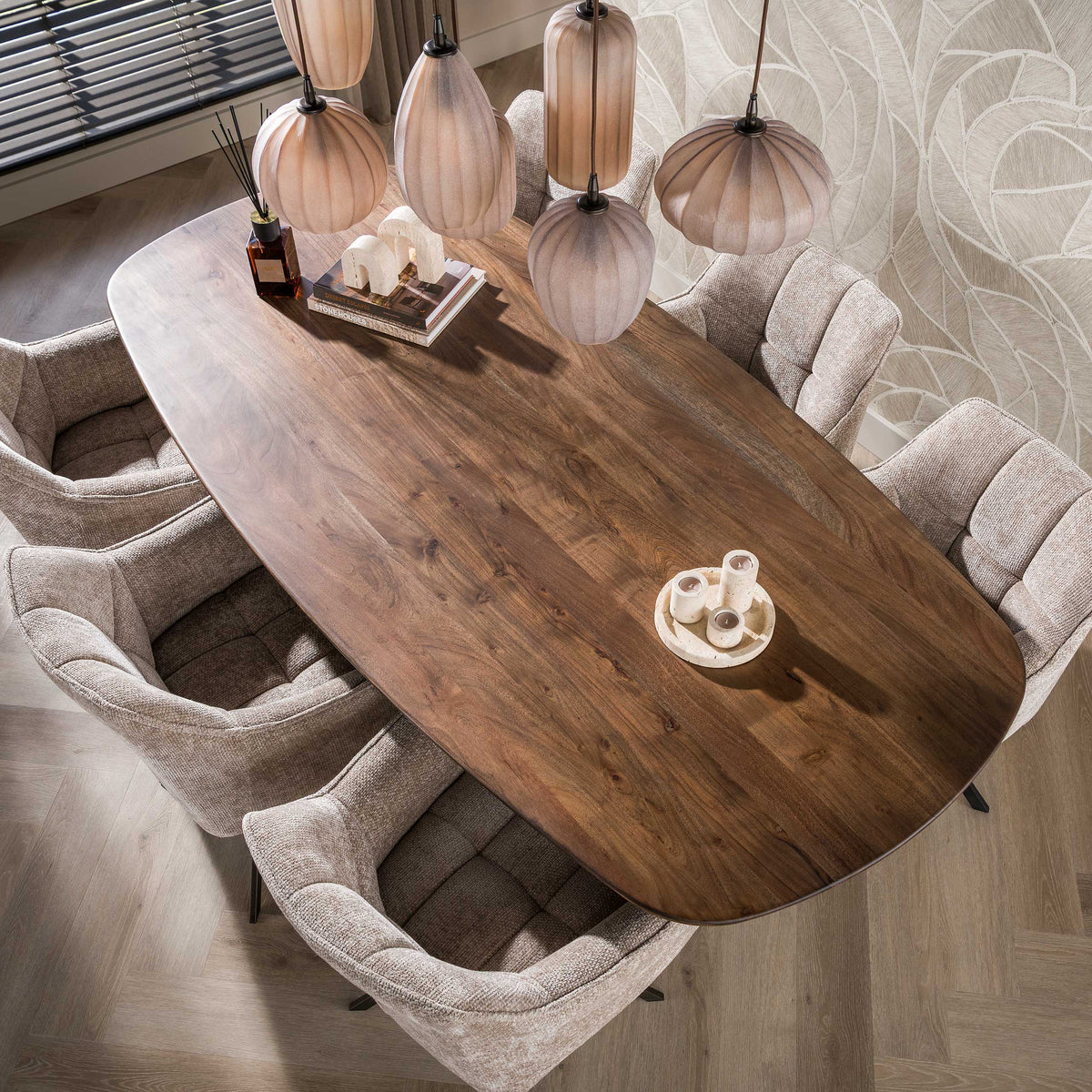 Eettafel Central 215