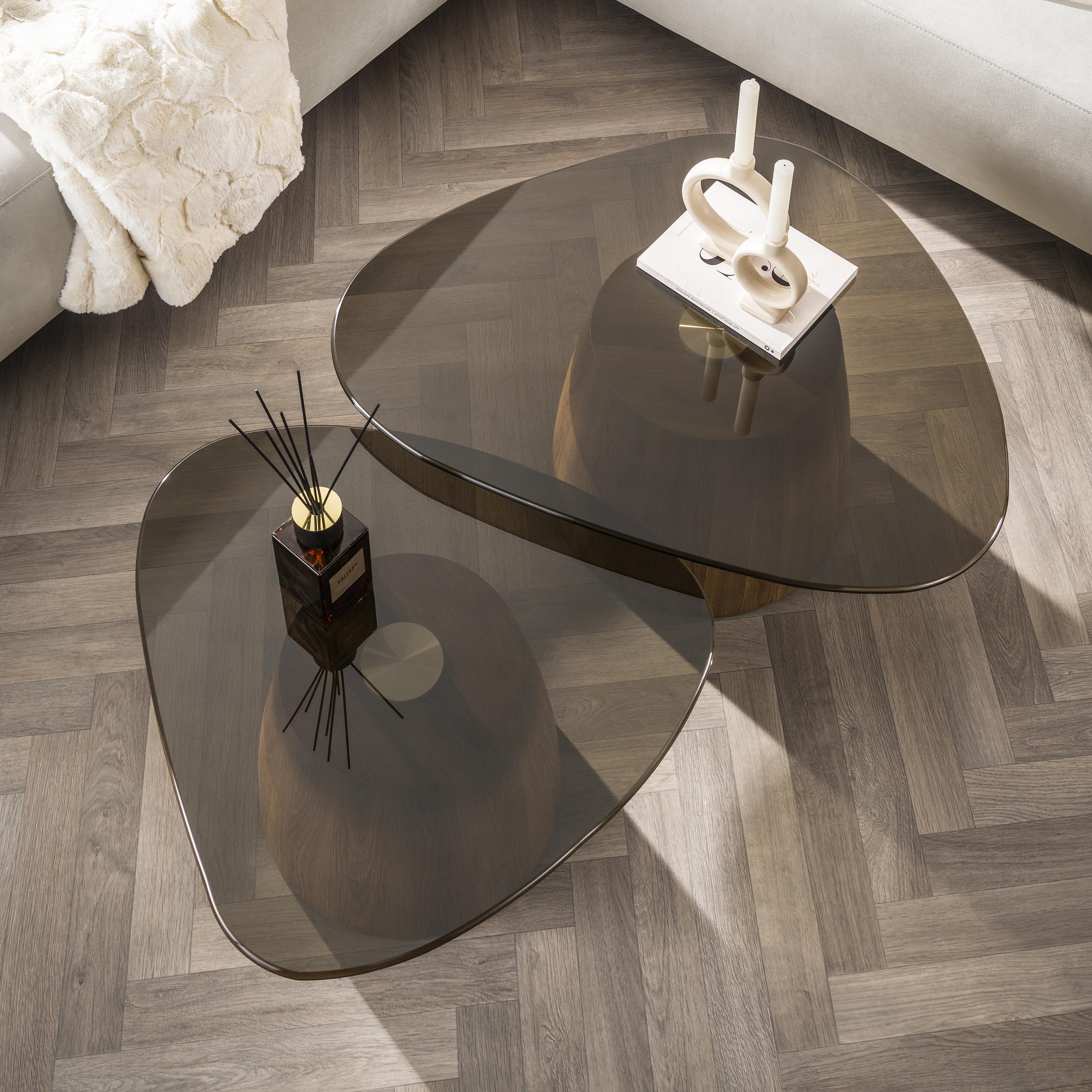 Coffee table Tinto triangular set/2