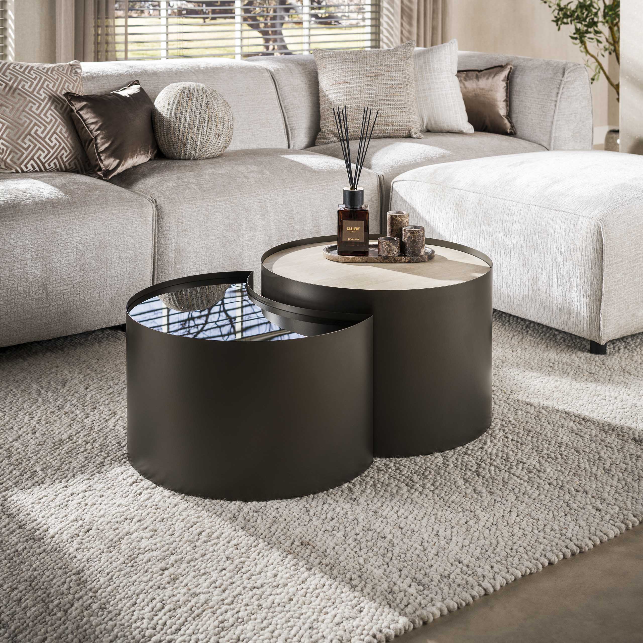 Coffee table Metal half moon set/2