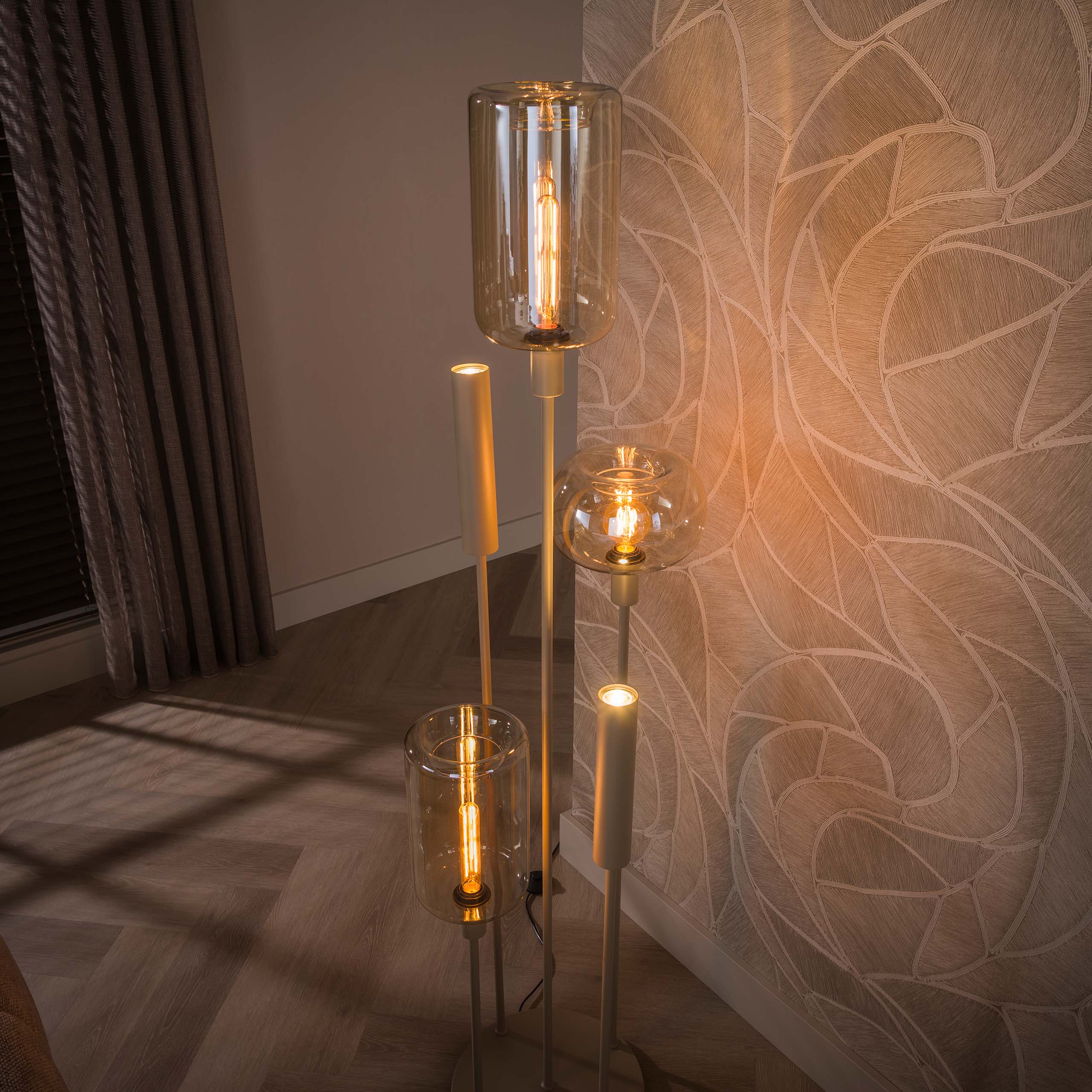 Vloerlamp Serene switch getrapt 2+3L