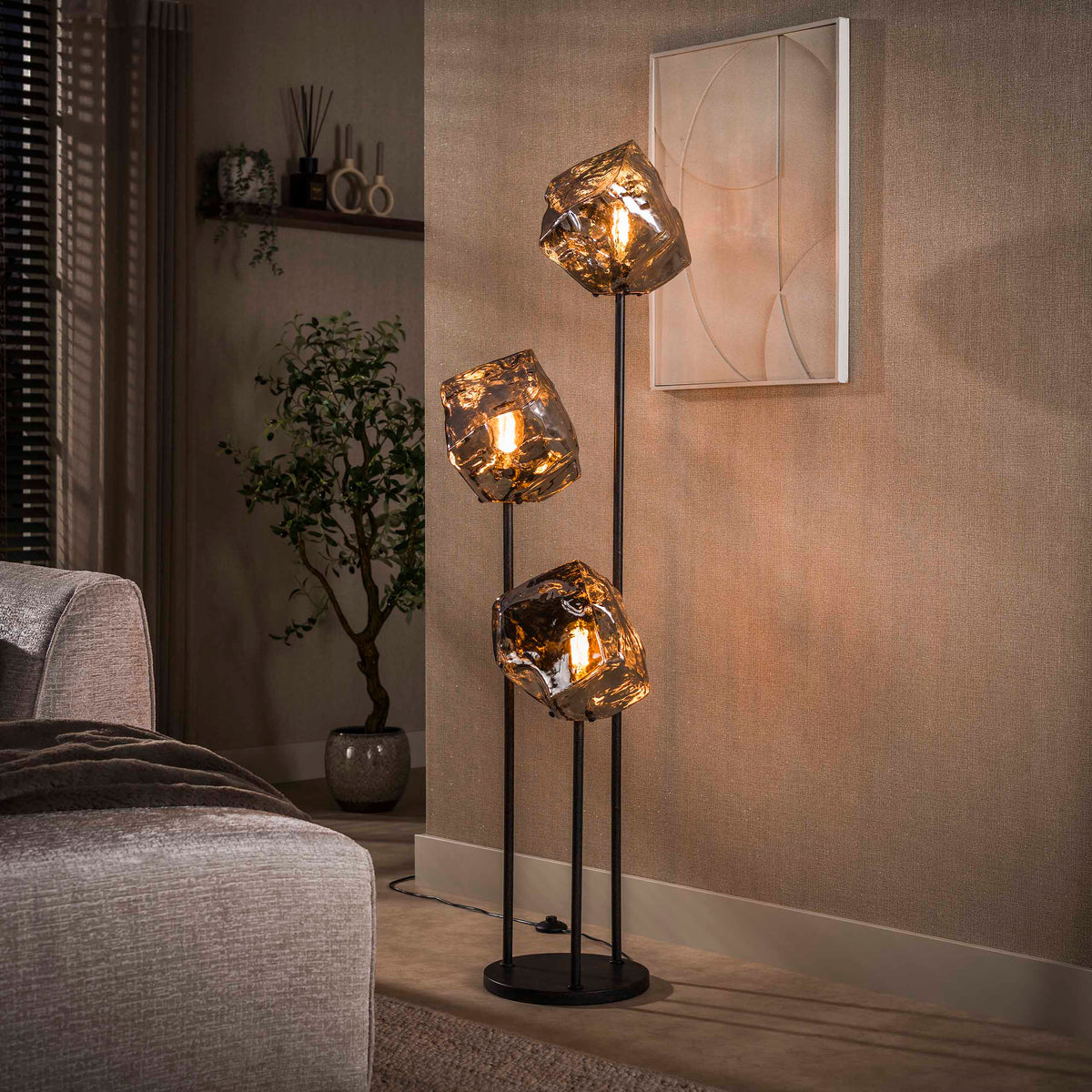 Vloerlamp Rock getrapt 3L