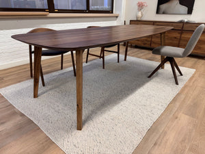 Walnoot eettafel - Deens Recht - Triangle walnoot onderstel - foto 4