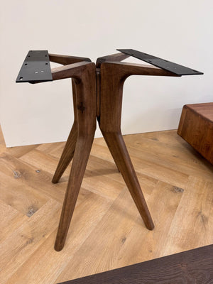 Walnoot houten eettafel - Rond - Amea walnoot onderstel - foto 7