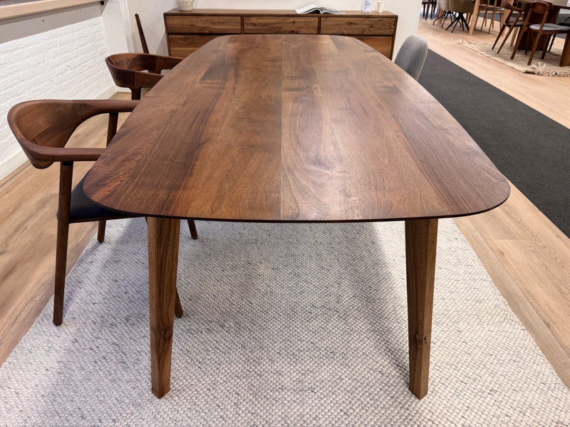 Walnoot eettafel - Deens Recht - Triangle walnoot onderstel — detail walnoot nerftekening