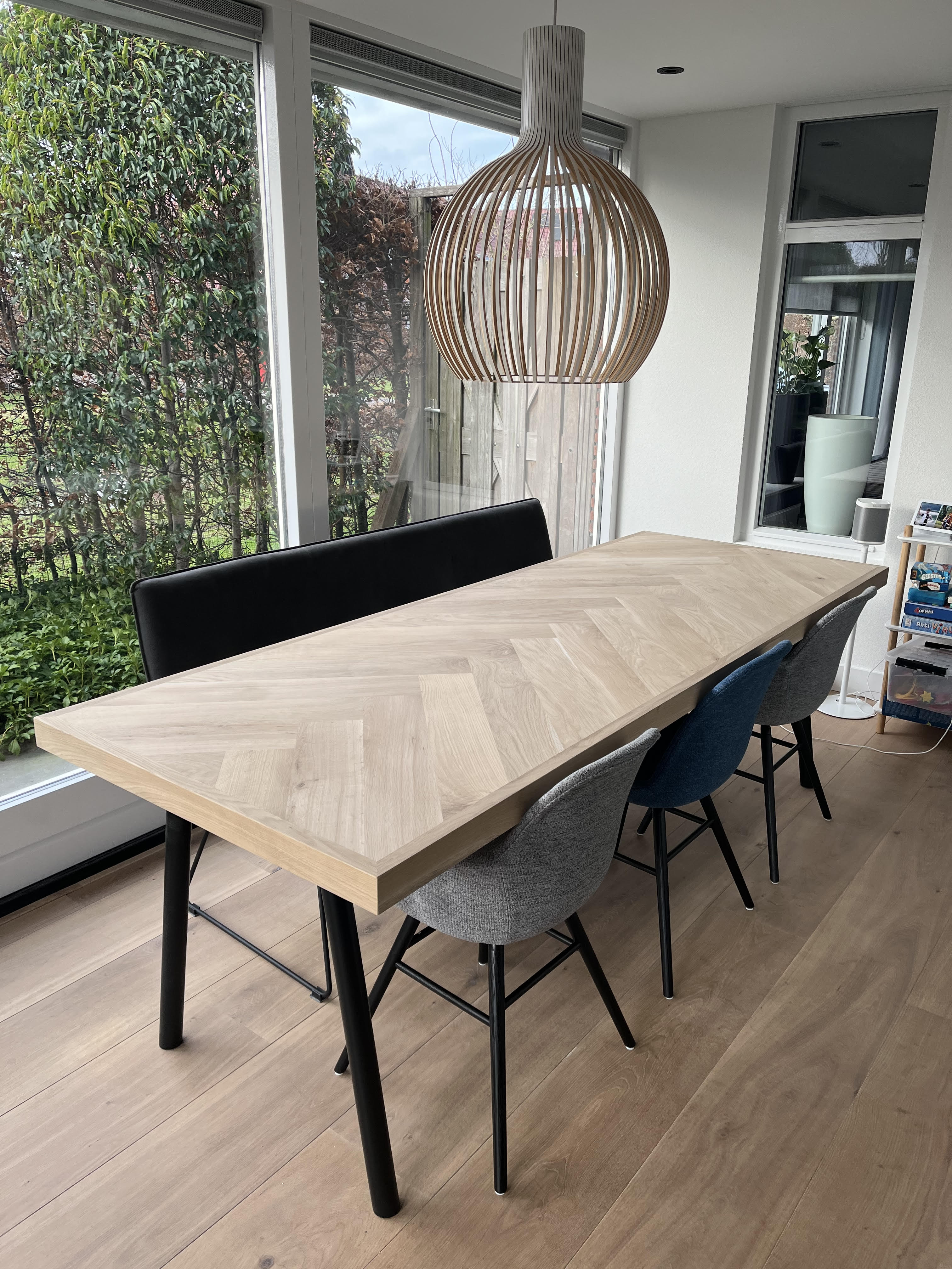 Visgraat eiken eettafel - Recht - Triangle Eiken