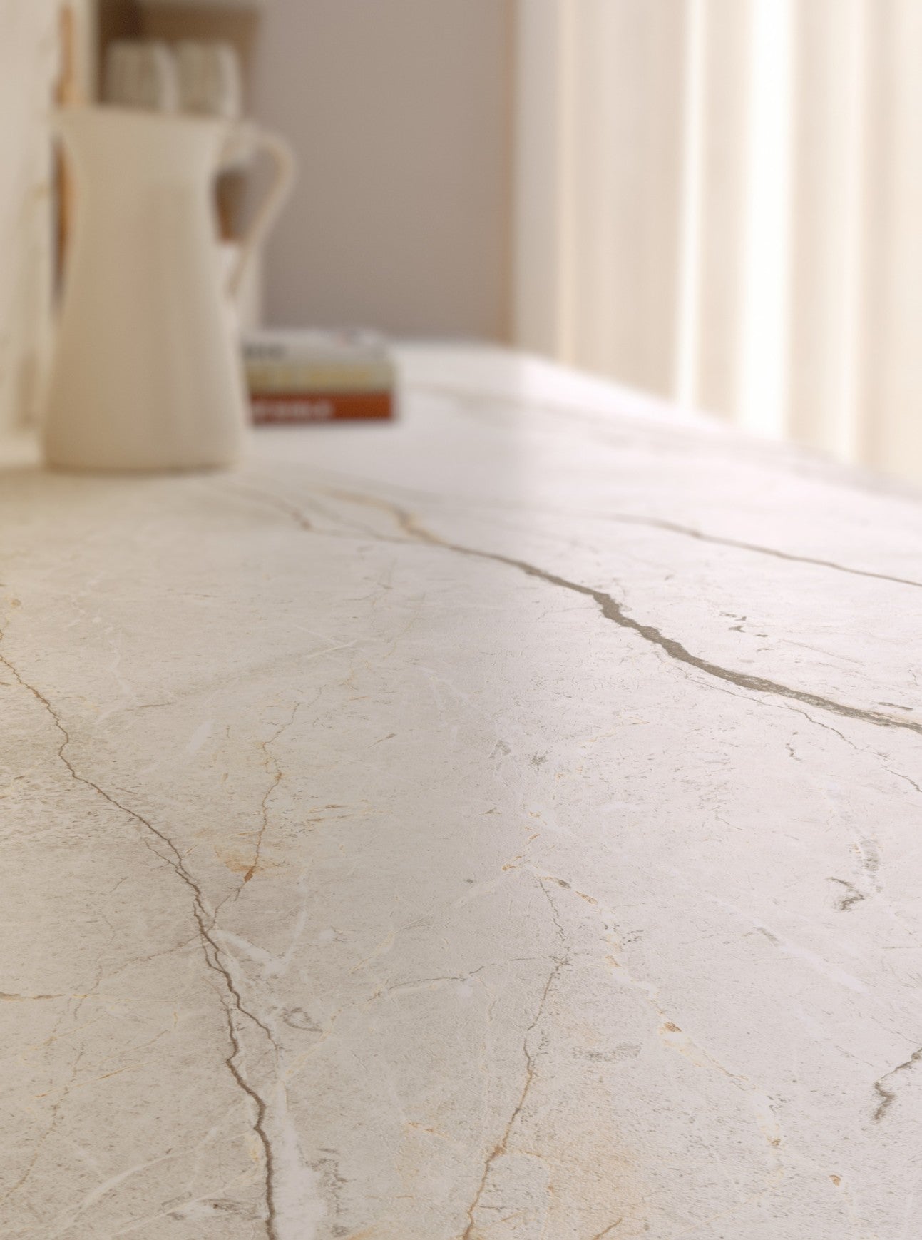 Keramische eettafel Silver Root White- Plat Ovaal - 2 Half cones eiken - Japandi sfeerbeeld 4 - Industrial Home