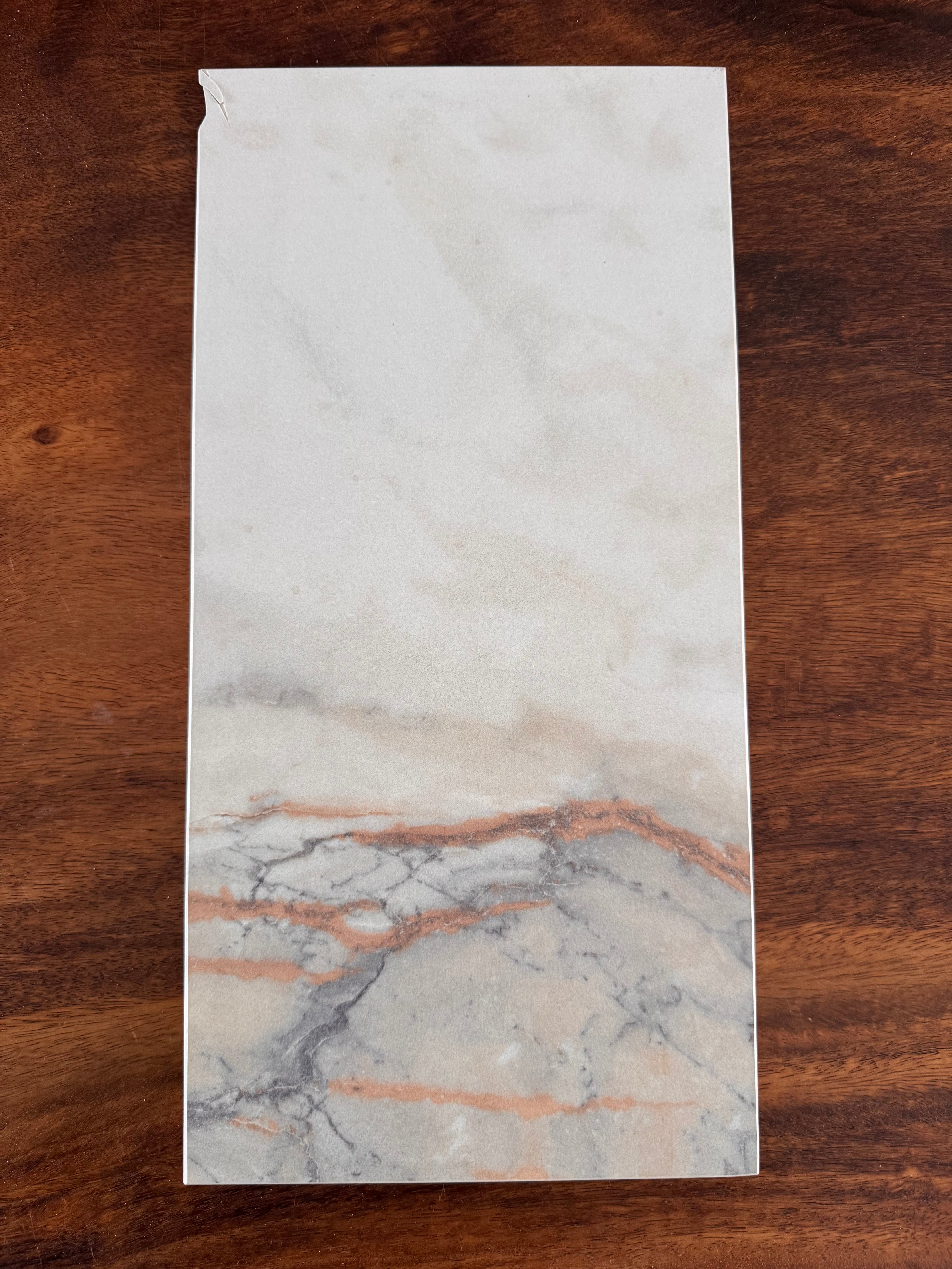 Keramische tafel Calacatta Hermitage - Deens Rond - Half Moon Eiken