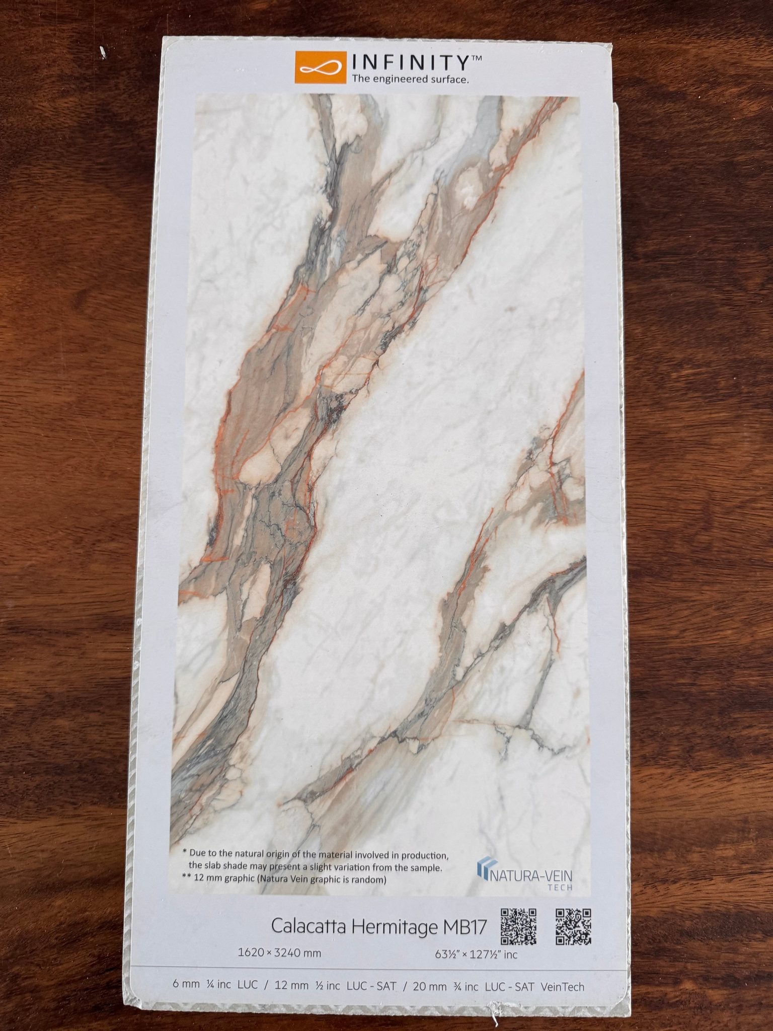 Keramische eettafel Calacatta Hermitage - Deens Rond - Half Moon Eiken