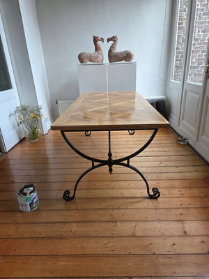 Visgraat eiken Versailles eettafel - Half Ovaal - 2 Half cones eiken — afbeelding 6 | Industrial Home